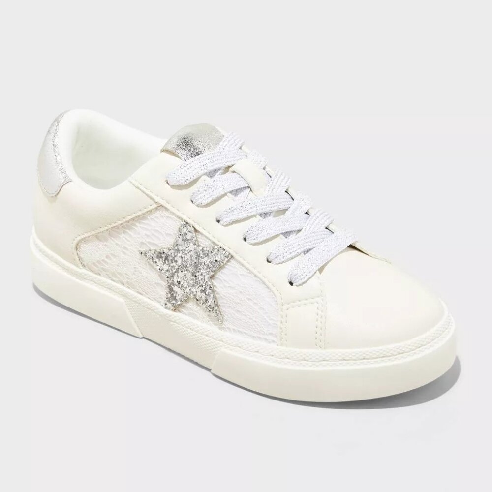 NEW art class Girls' Kaitlyn Court Sneakers - Silver - Size 5